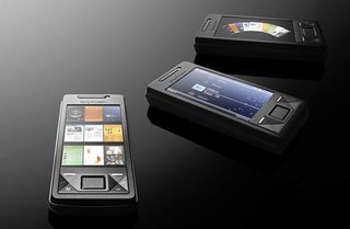 Illustration for article titled XPERIA X1 Hiptop Killer: Sony Ericsson's First Video Plus Gallery